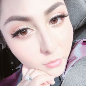 Meet your Posher, Melanie